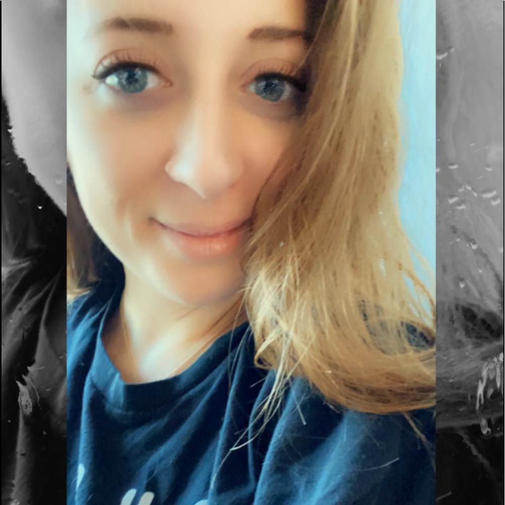 Meet your Posher, Haley